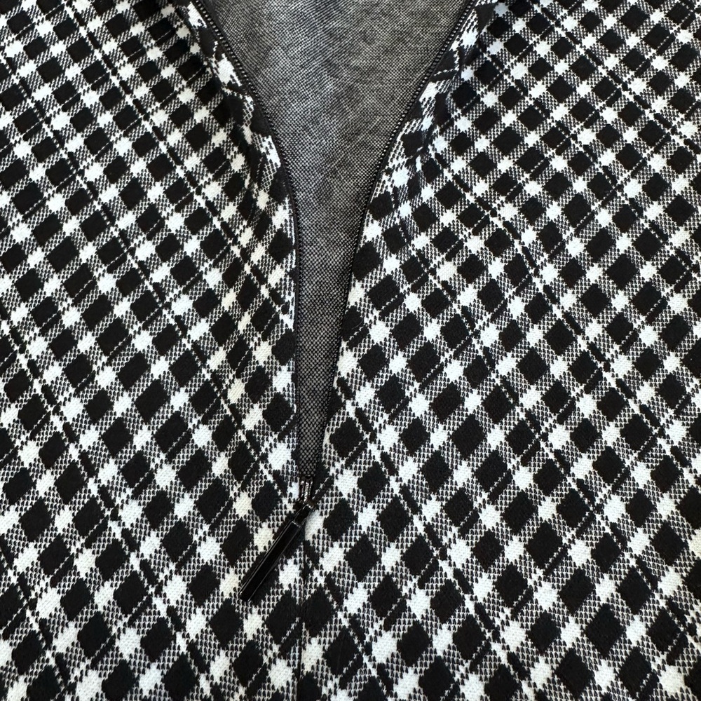 SPANX Jacquard Ponte Plaid Black White Mini Dress Size 1X Long Sleeve EUC - Picture 8 of 13